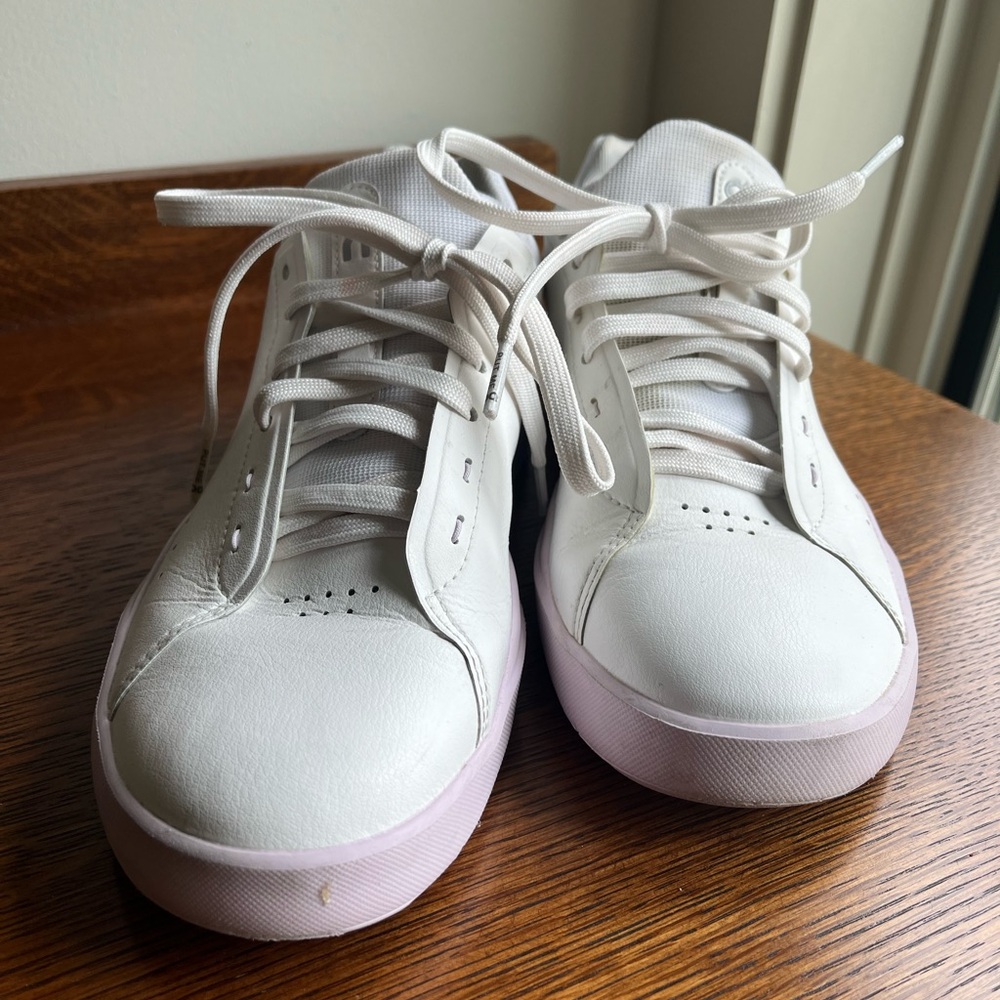 On Cloud Roger sneaker.  Size 8.5.  White w/lilac sole.  Worn very minimally.
